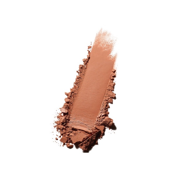 MAC What Clout! Powder Kiss Soft Matte Eyeshadow - Picture 3 of 8